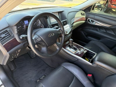 2019 INFINITI Q70 3.7 LUXE