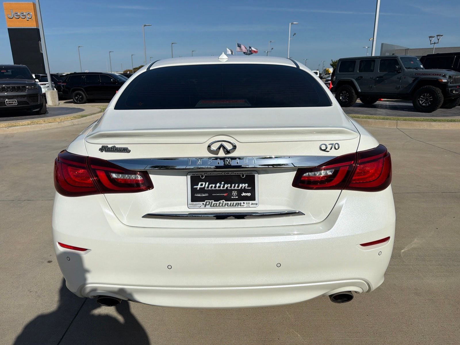 2019 INFINITI Q70 3.7 LUXE