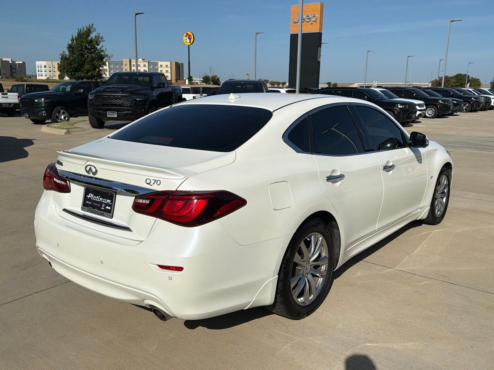 2019 INFINITI Q70 3.7 LUXE