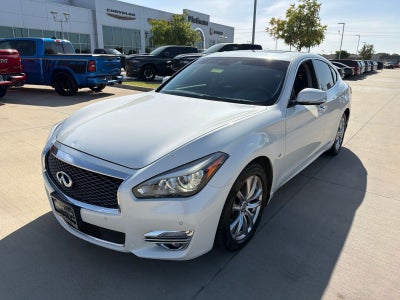 2019 INFINITI Q70 3.7 LUXE
