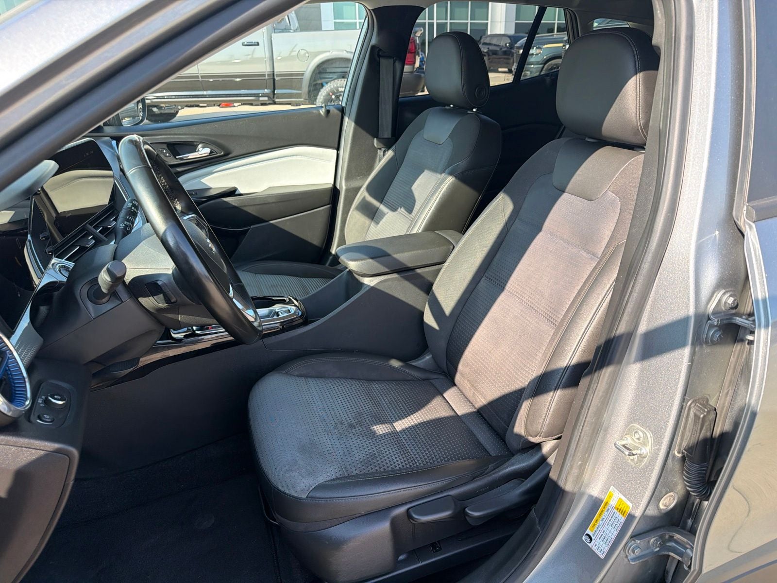 2024 Chevrolet Trax FWD LT