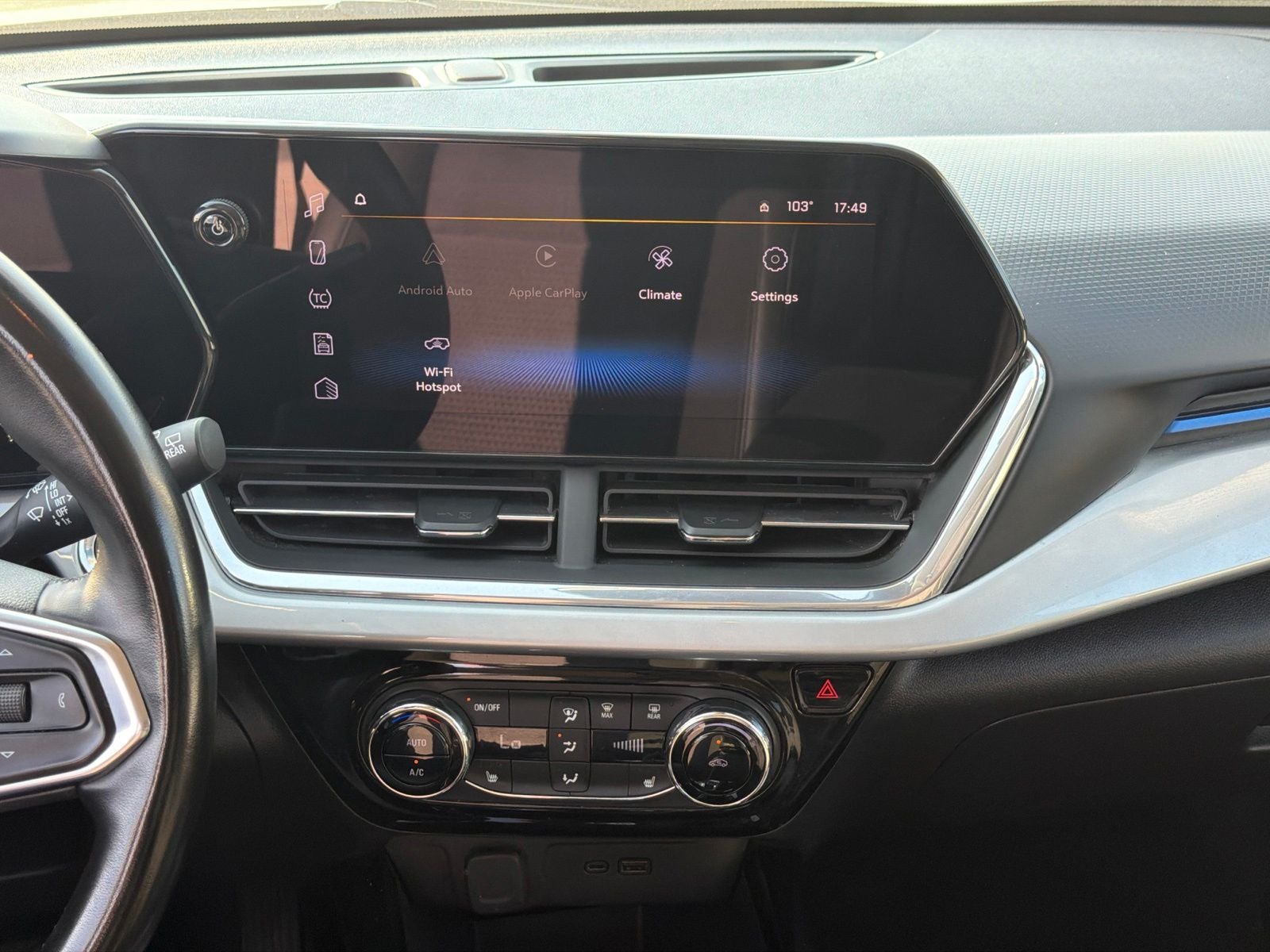 2024 Chevrolet Trax FWD LT