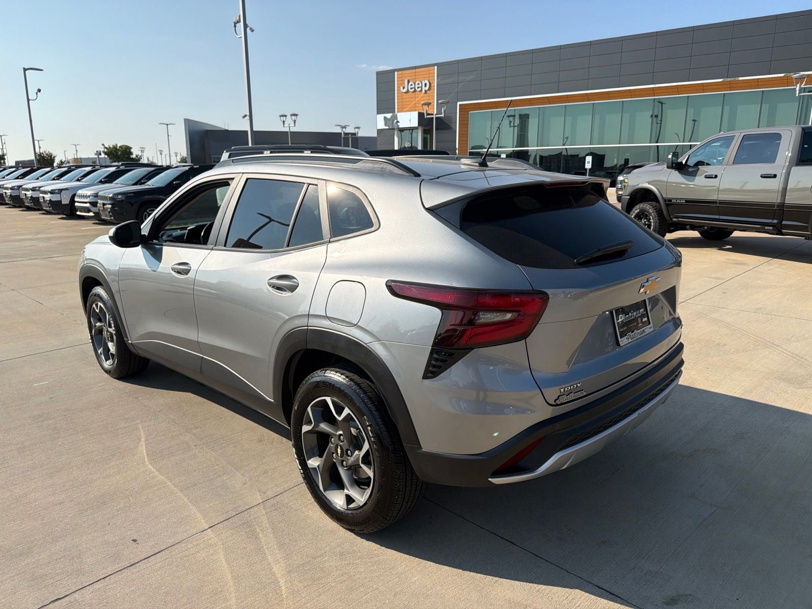 2024 Chevrolet Trax FWD LT