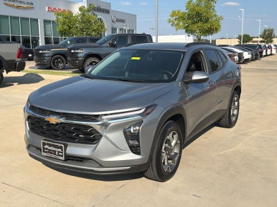 2024 Chevrolet Trax FWD LT