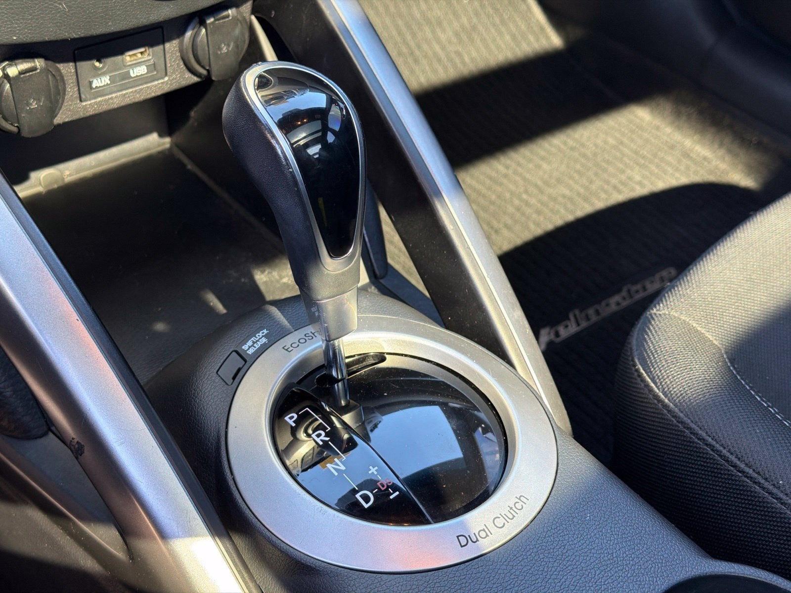 2017 Hyundai Veloster Value Edition
