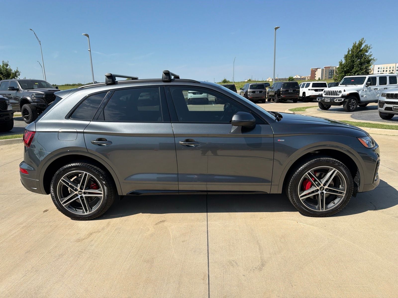 2025 Audi Q5 Premium Plus 55 TFSI e S line quattro S tronic
