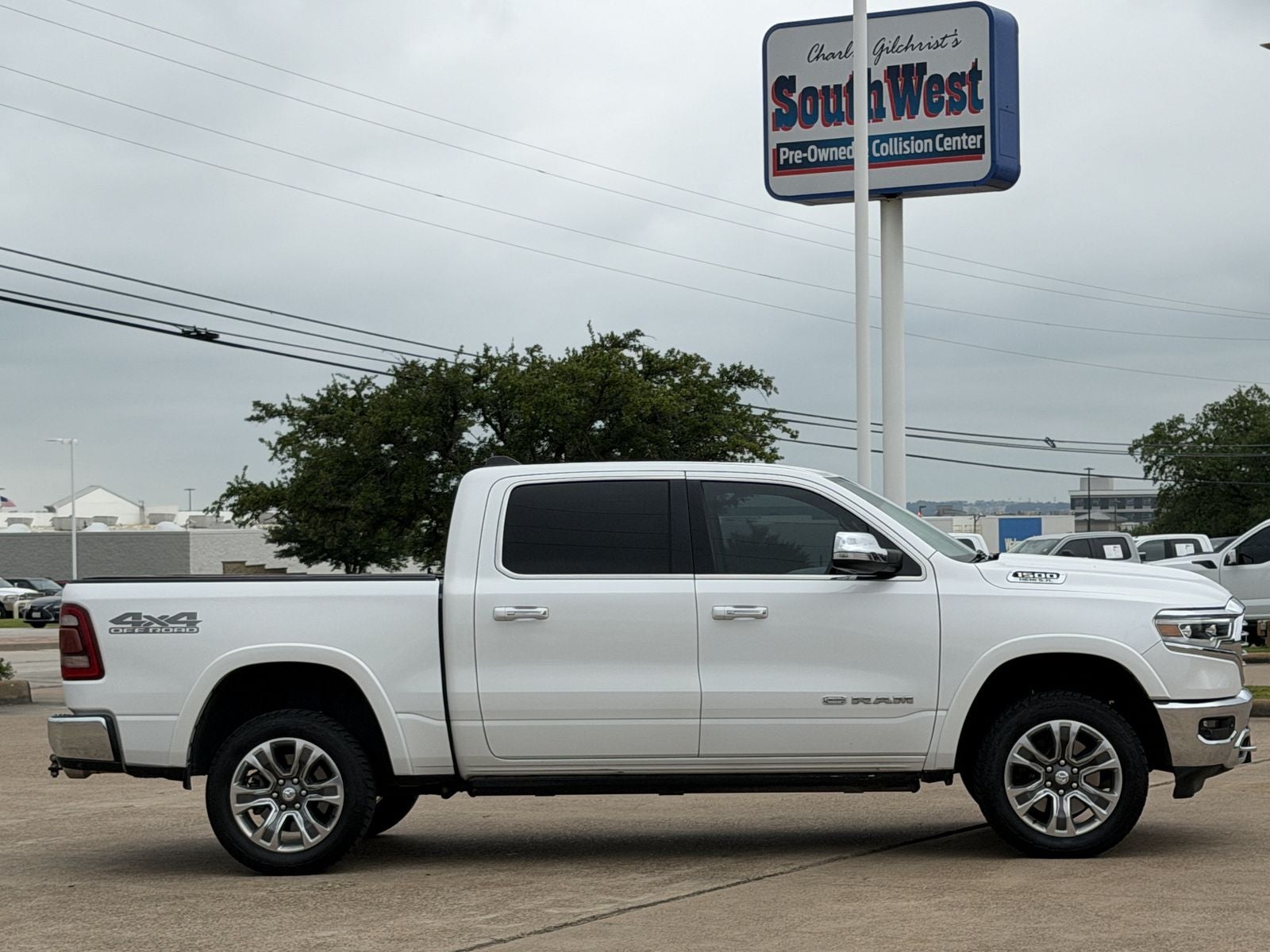 2019 RAM 1500 Laramie Longhorn