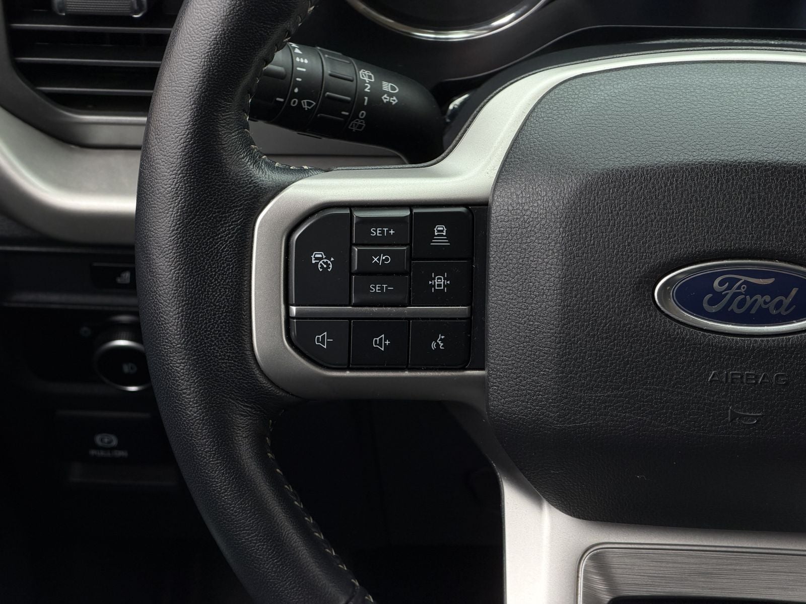 2023 Ford Expedition Max XLT