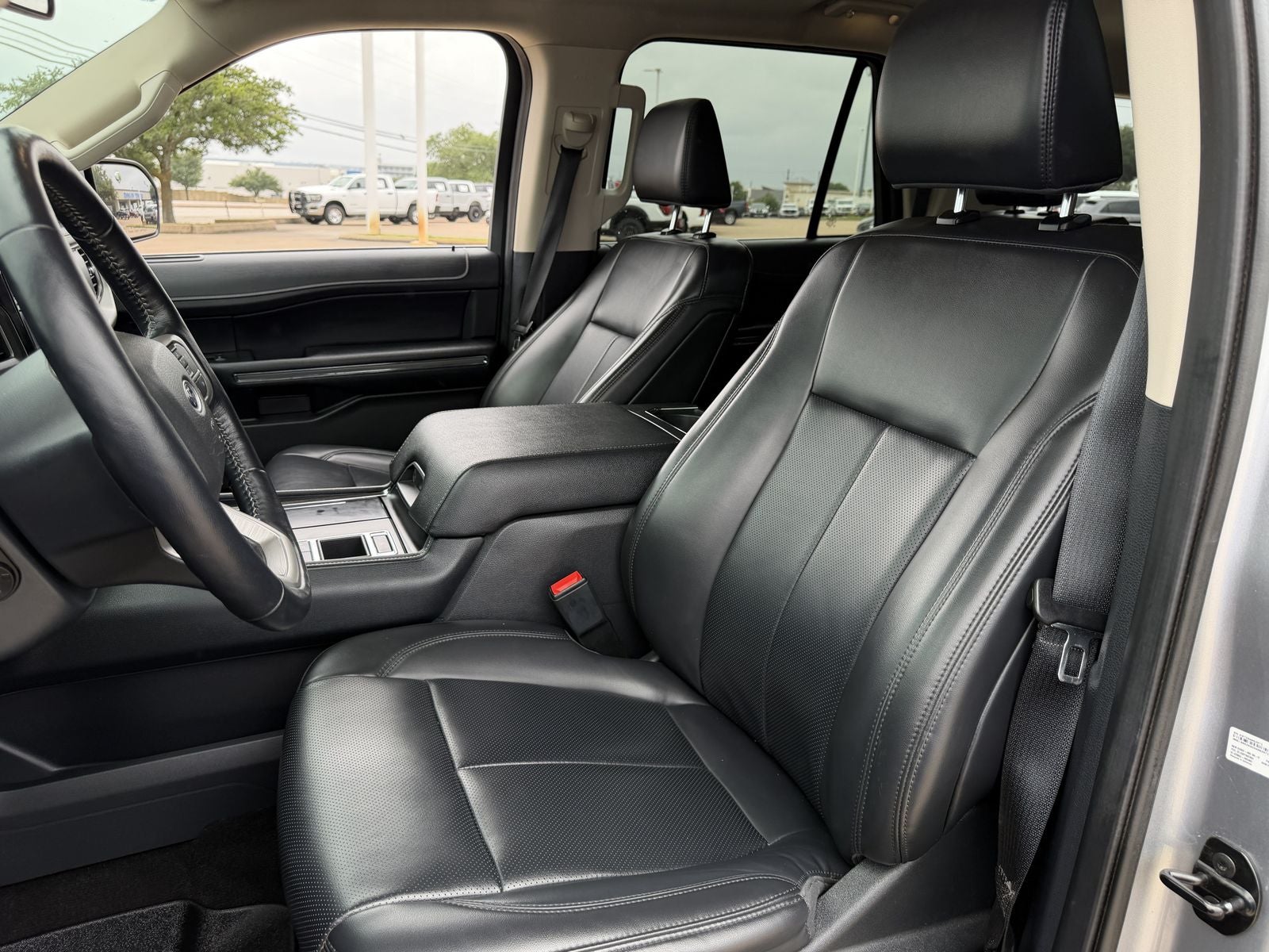 2023 Ford Expedition Max XLT