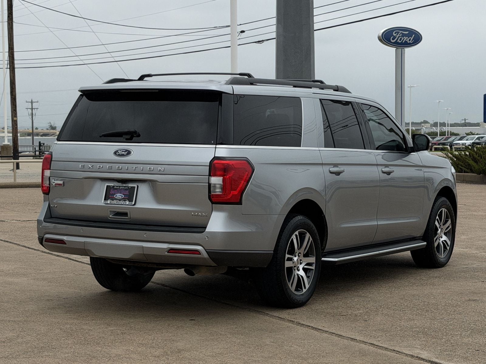 2023 Ford Expedition Max XLT