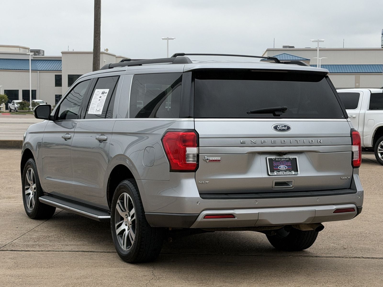 2023 Ford Expedition Max XLT