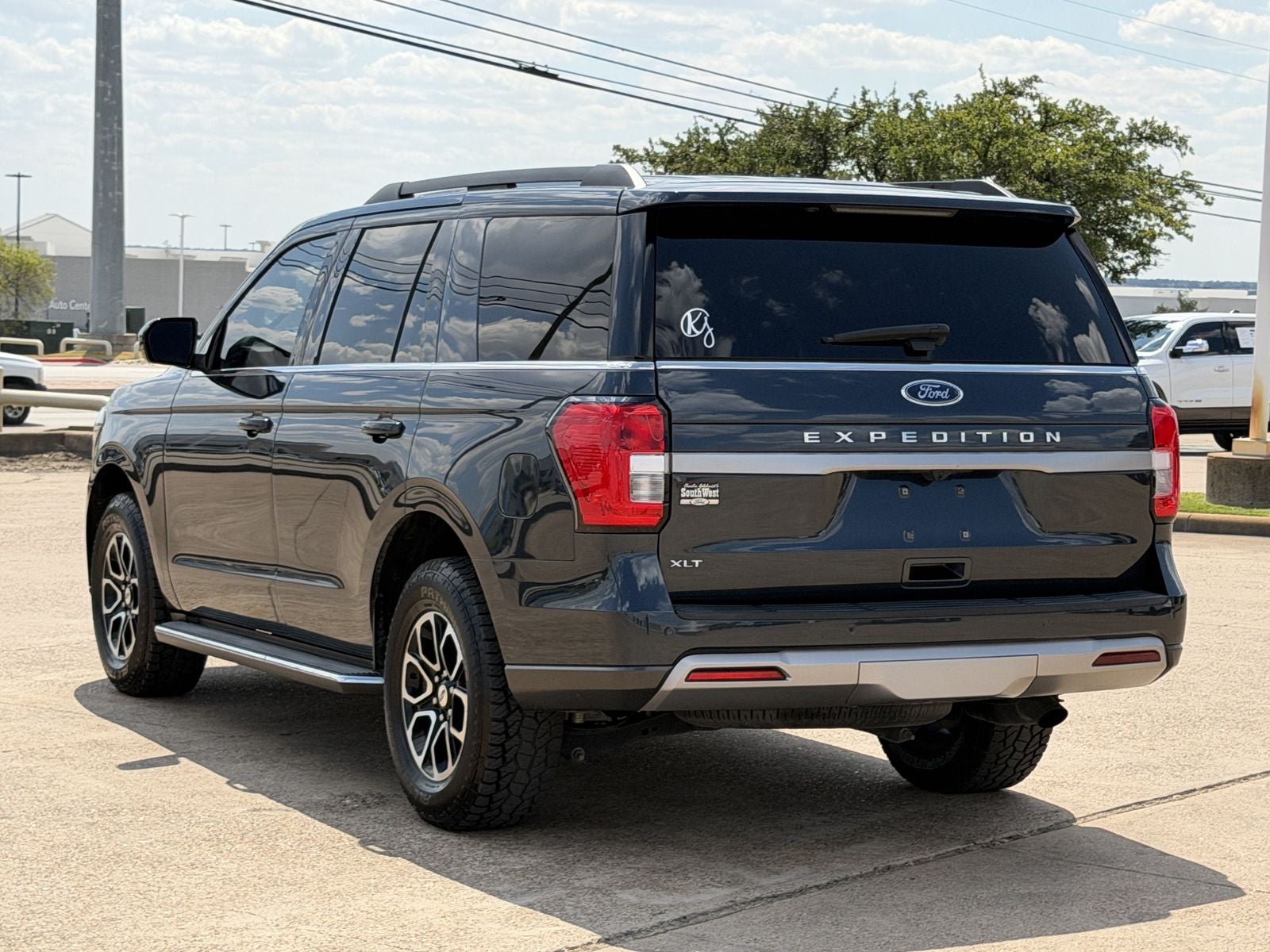 2022 Ford Expedition XLT