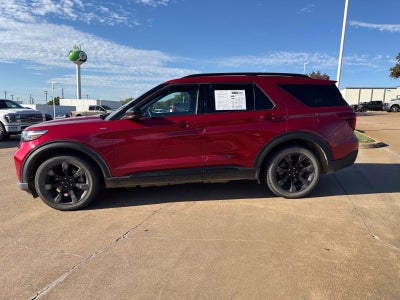 2023 Ford Explorer ST-Line