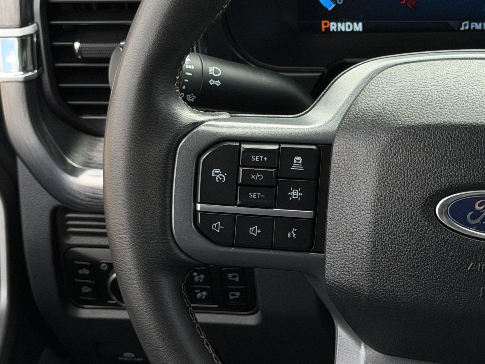 2025 Ford F-250SD F-250® Lariat®