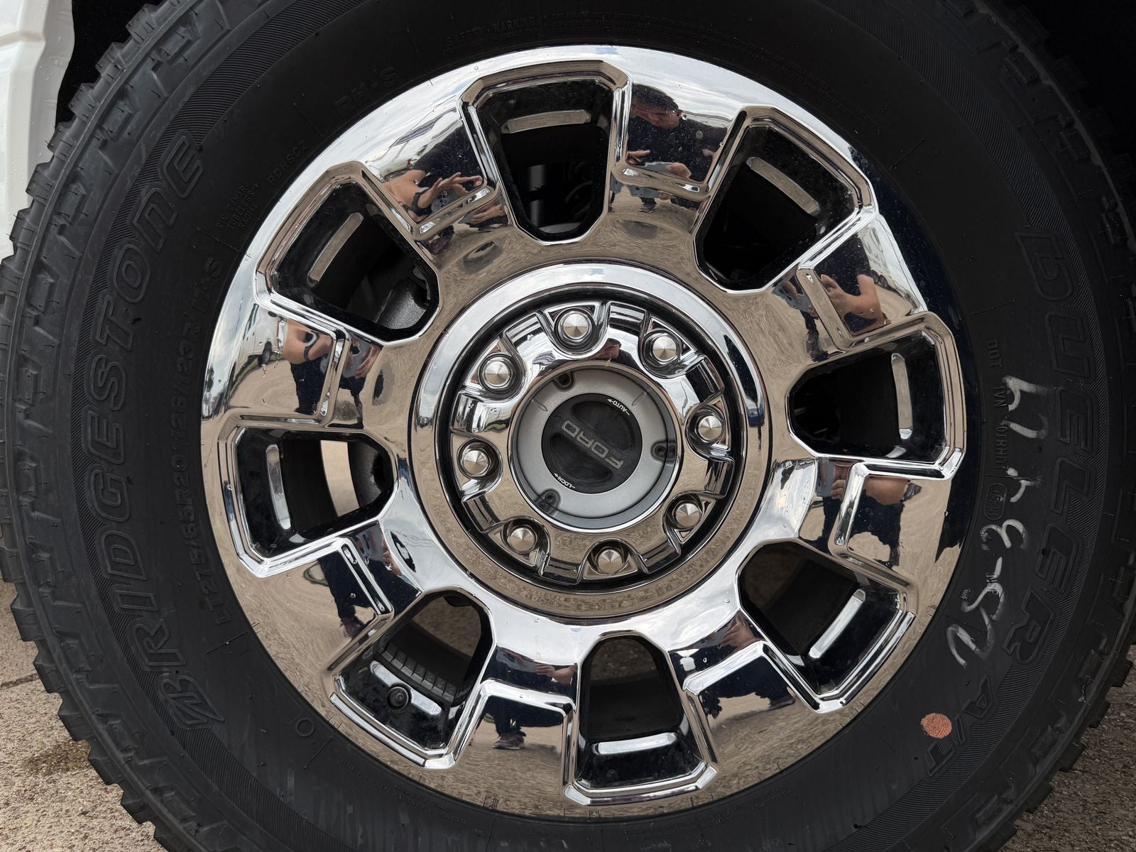 2025 Ford F-250SD F-250® Lariat®