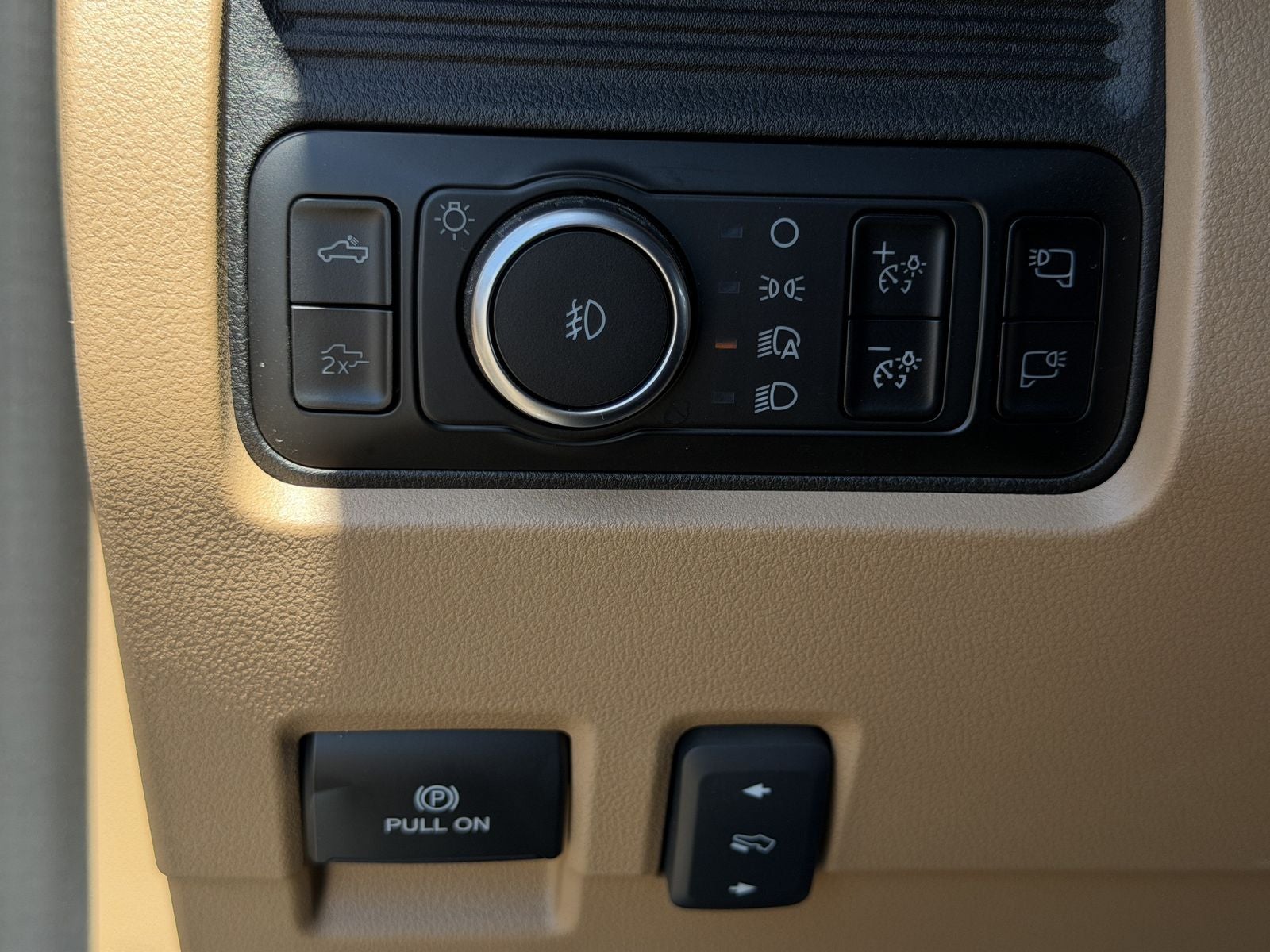 2025 Ford F-250SD F-250® Lariat®