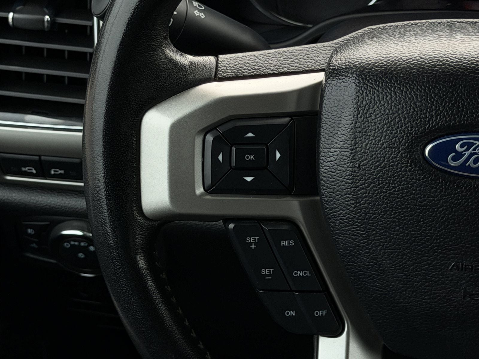 2021 Ford F-350SD Lariat