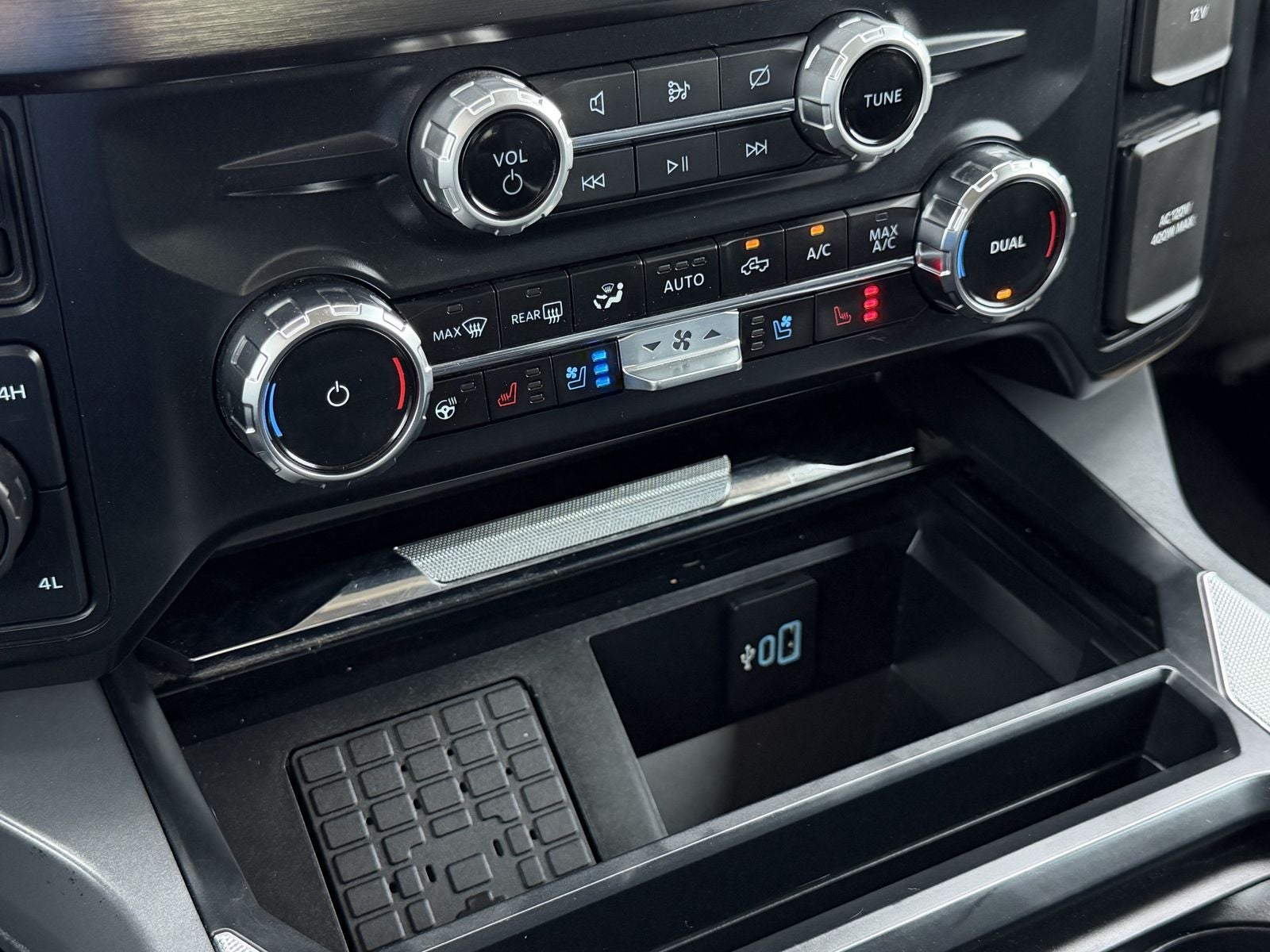 2024 Ford F-350SD Lariat