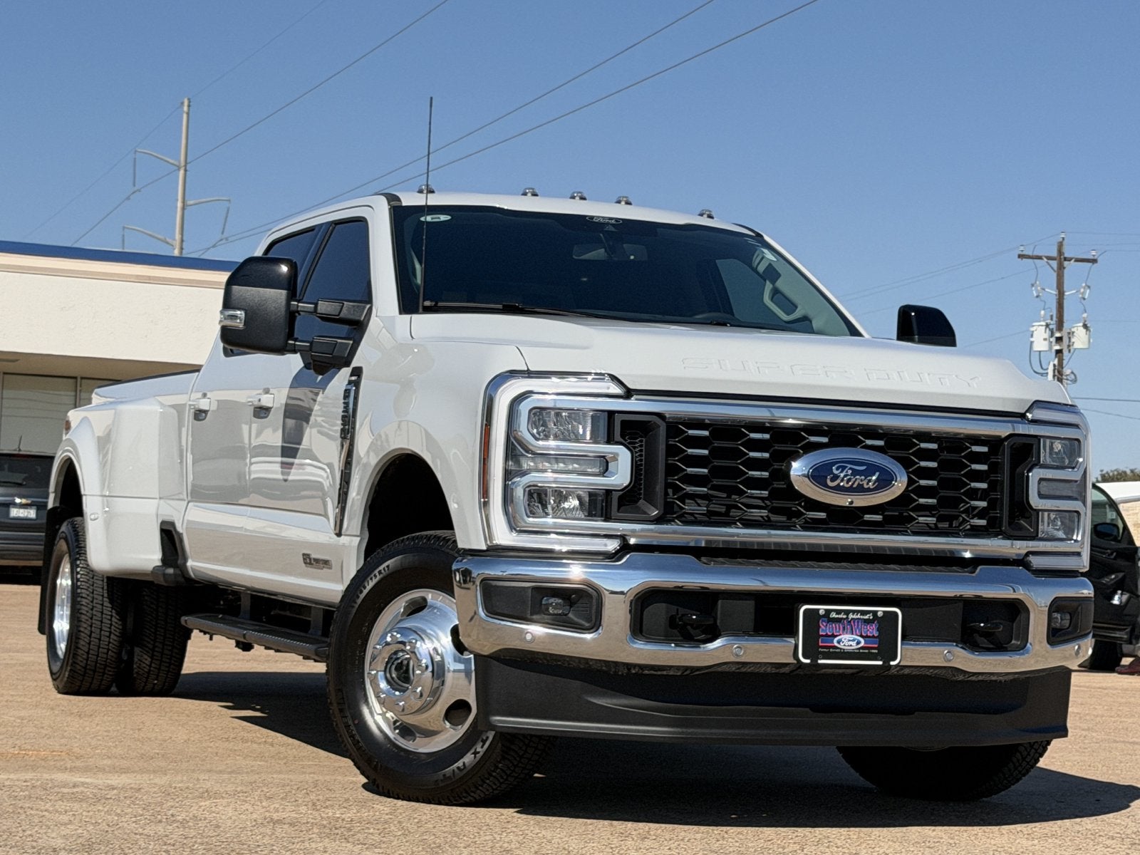 2026 Ford F-350SD Lariat DRW