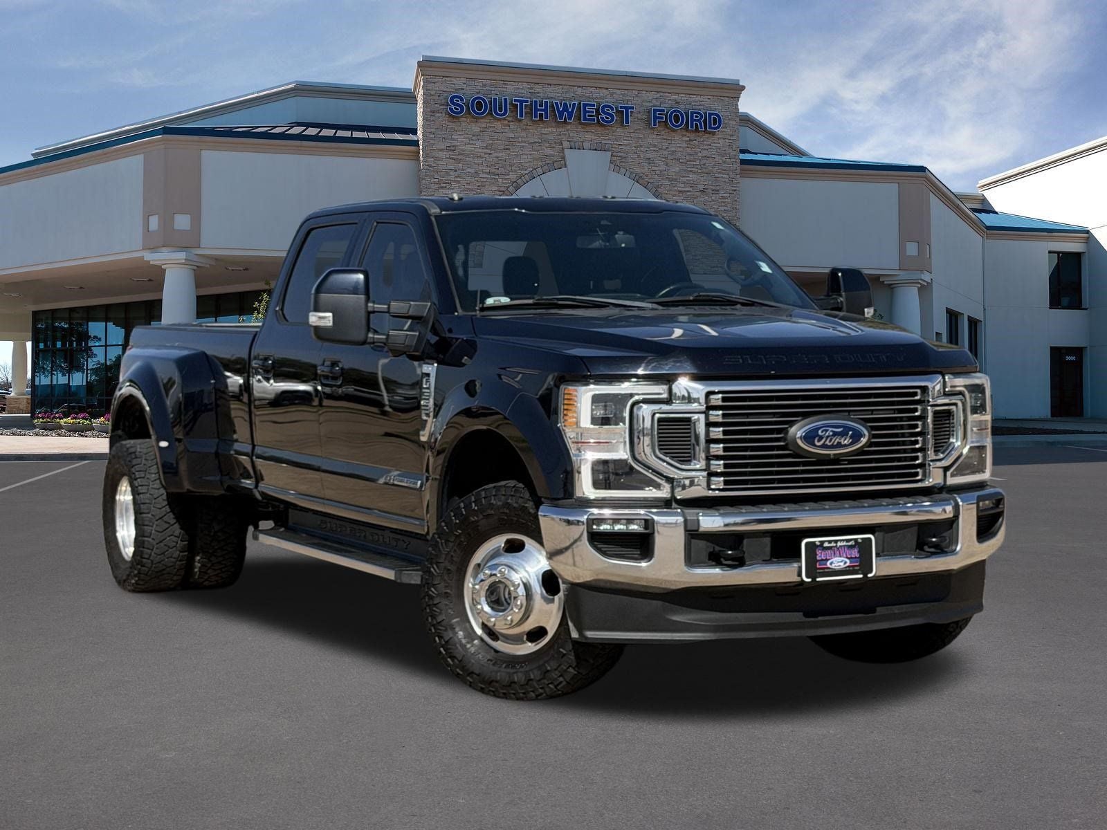 2022 Ford F-350SD Lariat DRW