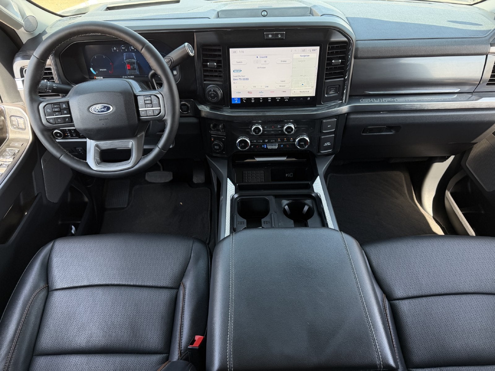 2025 Ford F-350SD Lariat DRW