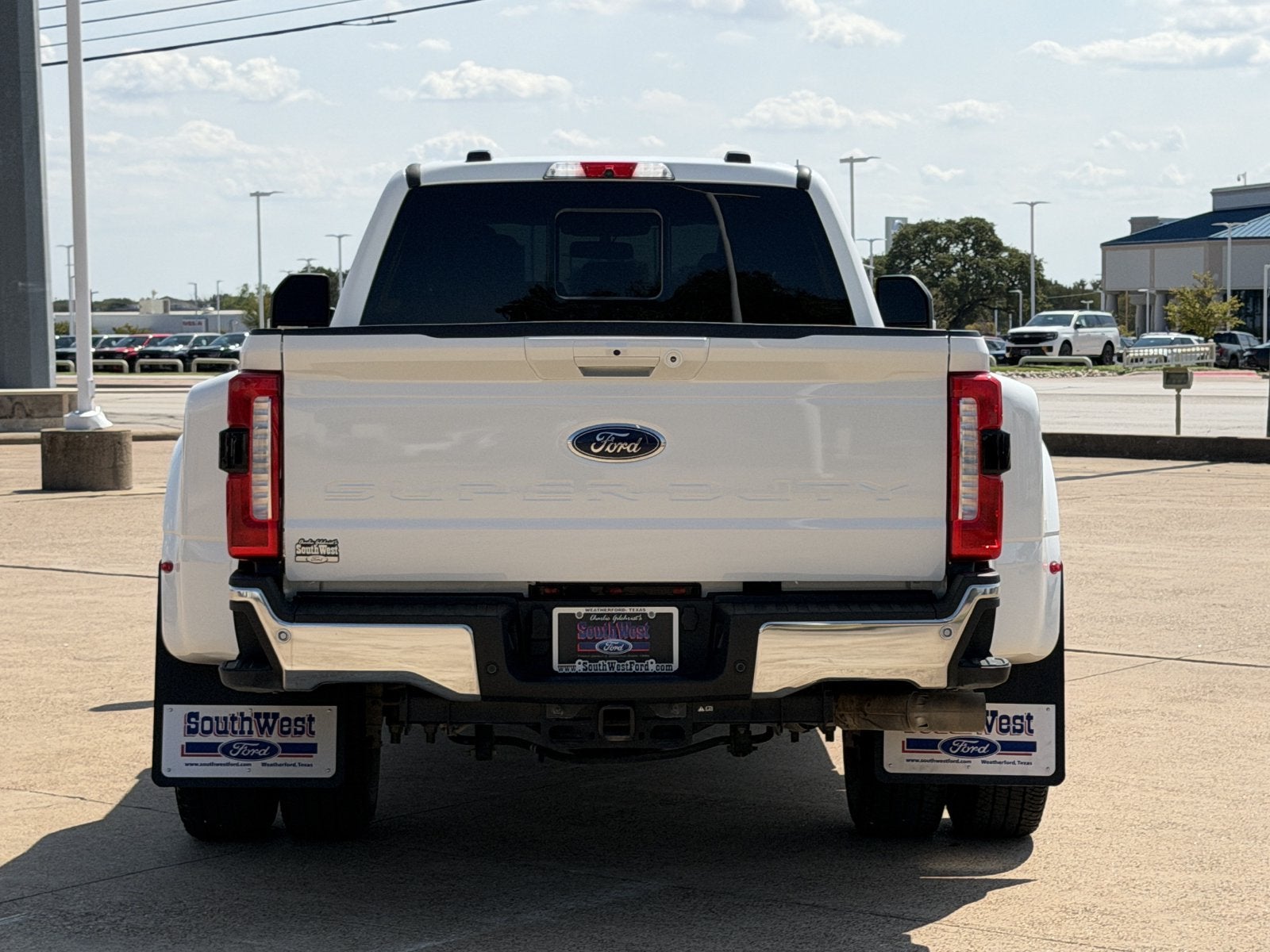 2025 Ford F-350SD Lariat DRW