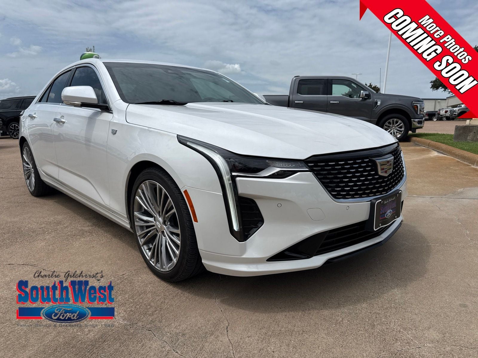 2024 Cadillac CT4 Premium Luxury
