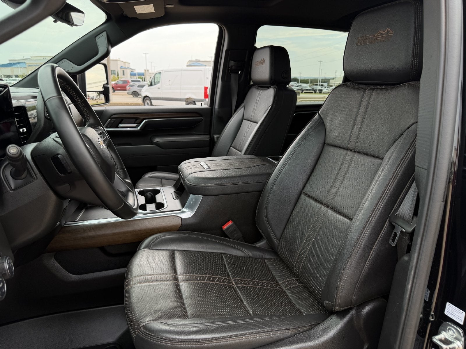 2025 Chevrolet Silverado 3500HD High Country