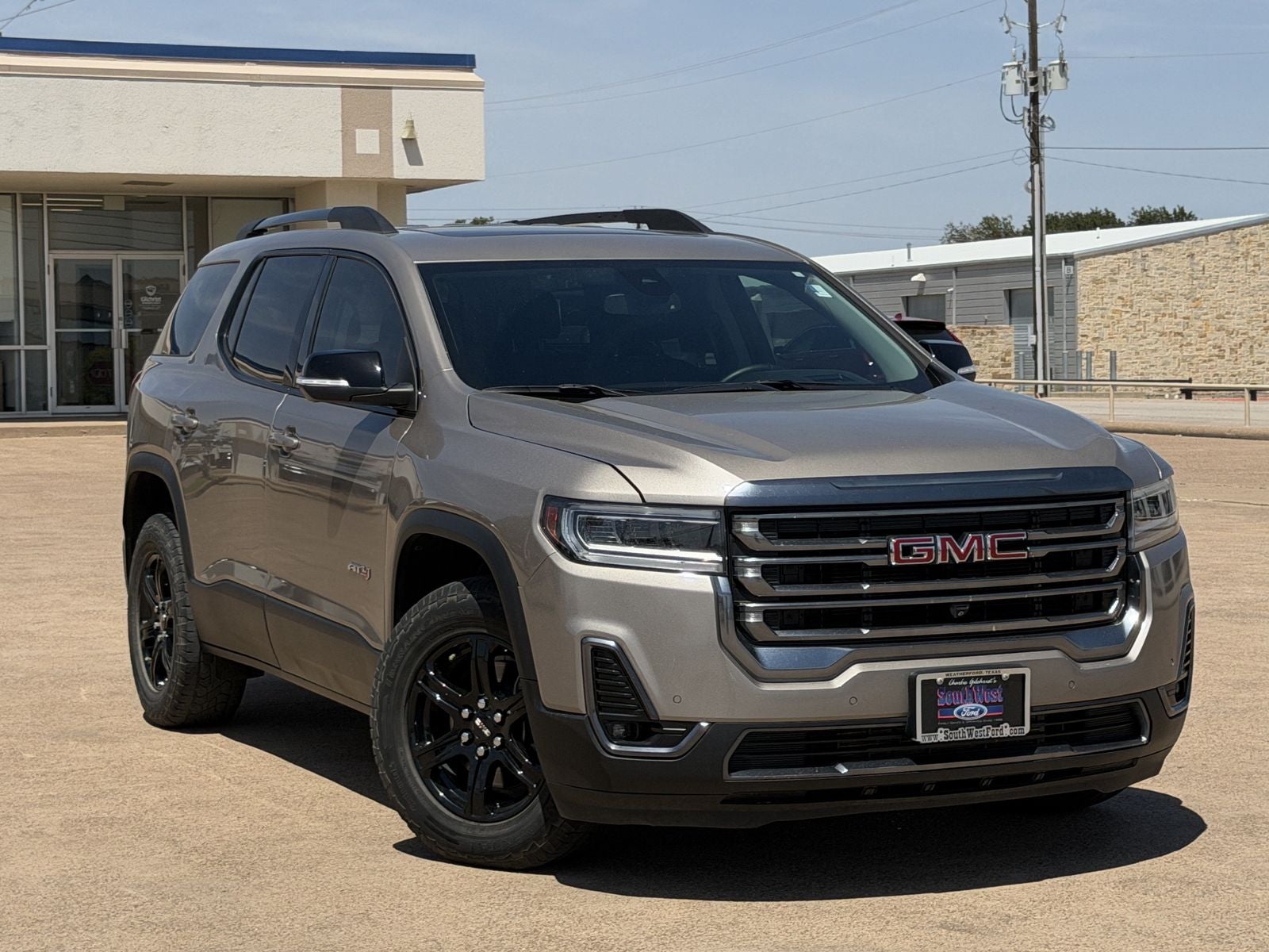 2023 GMC Acadia AT4
