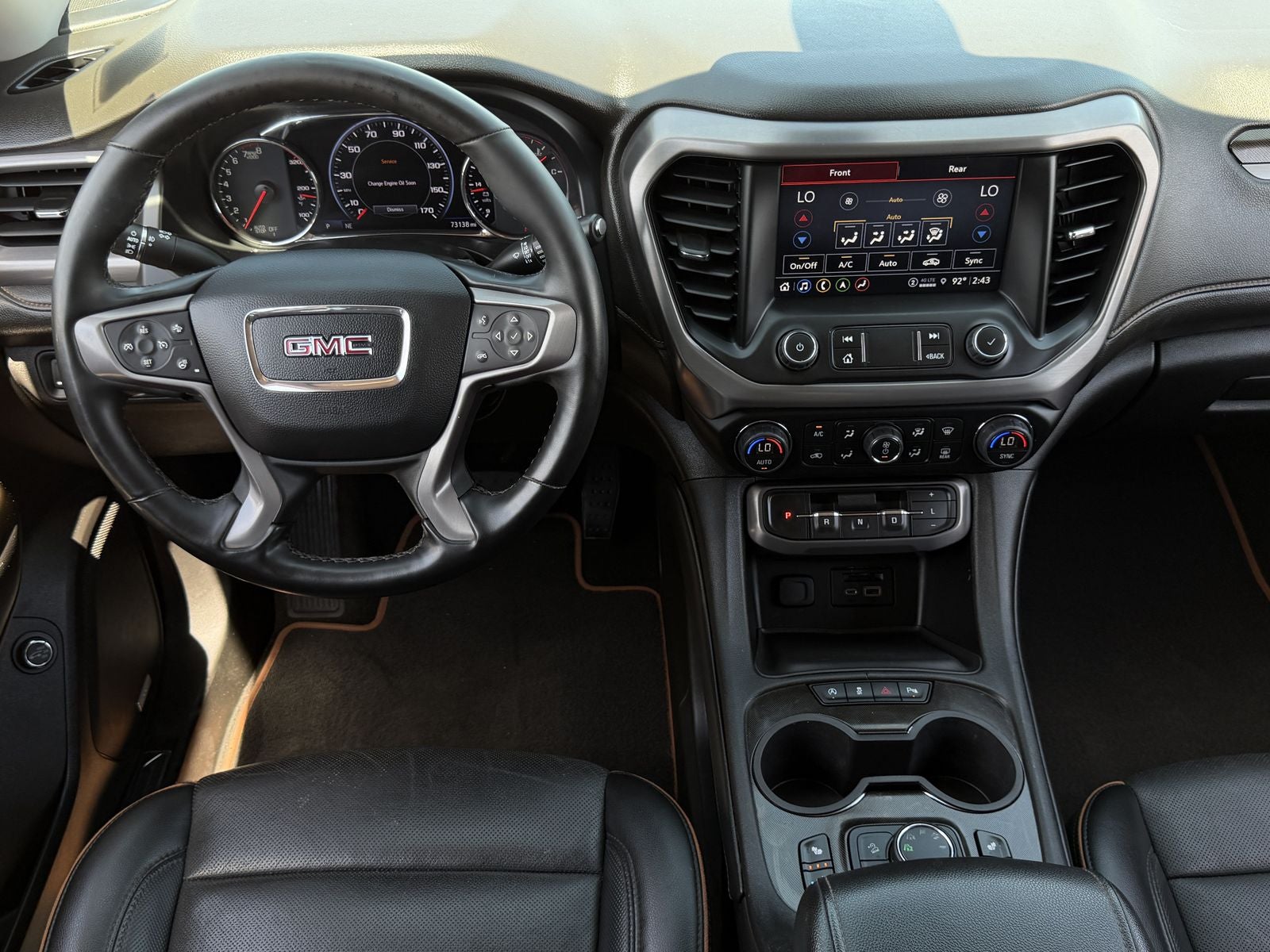 2023 GMC Acadia AT4