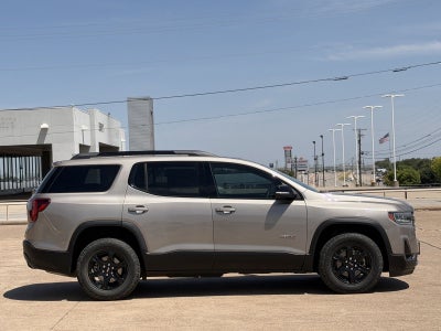 2023 GMC Acadia AT4
