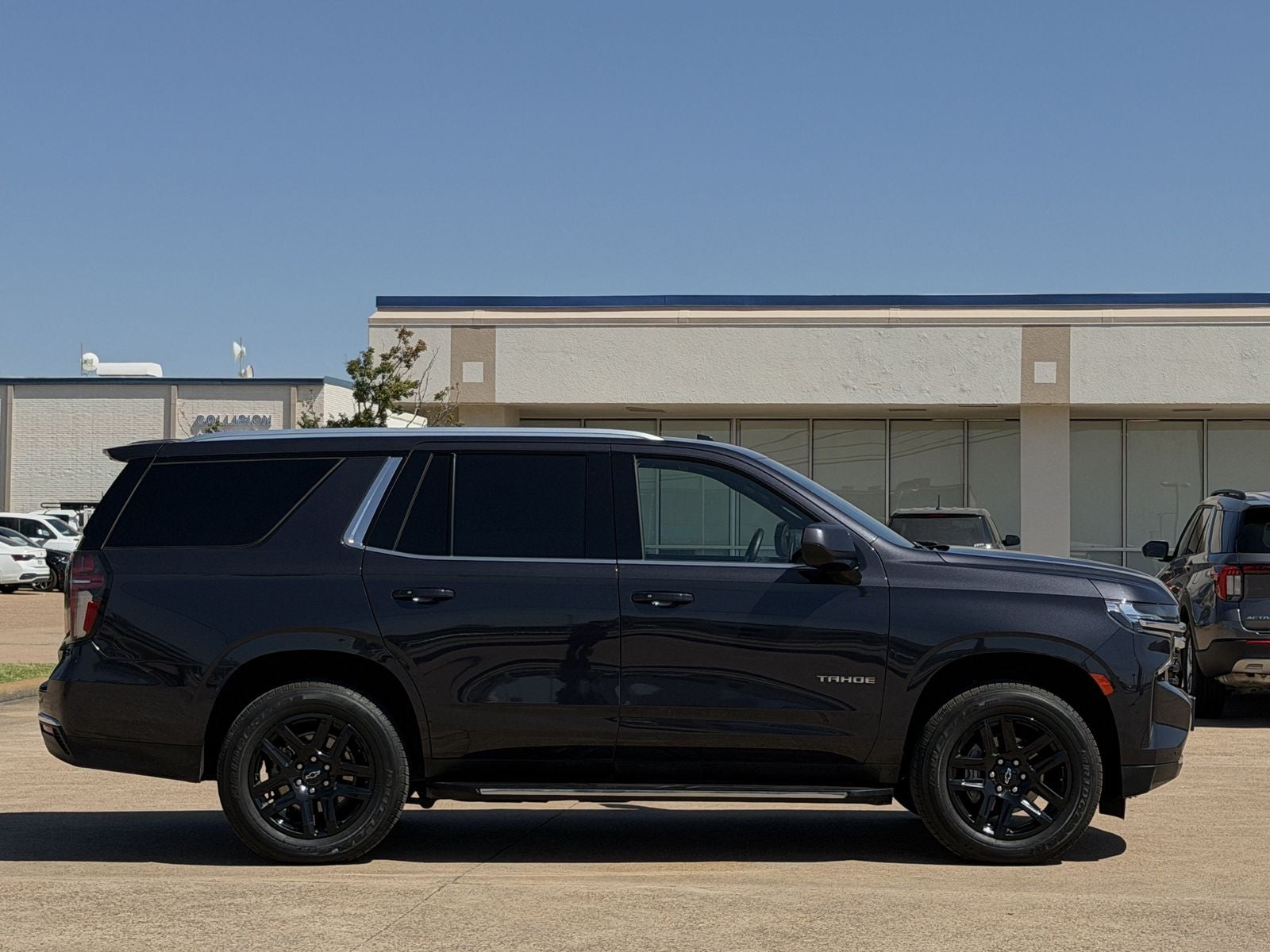 2023 Chevrolet Tahoe LS