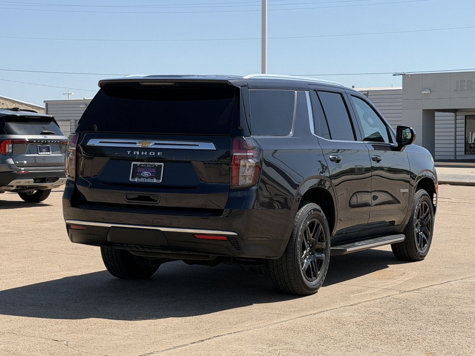 2023 Chevrolet Tahoe LS