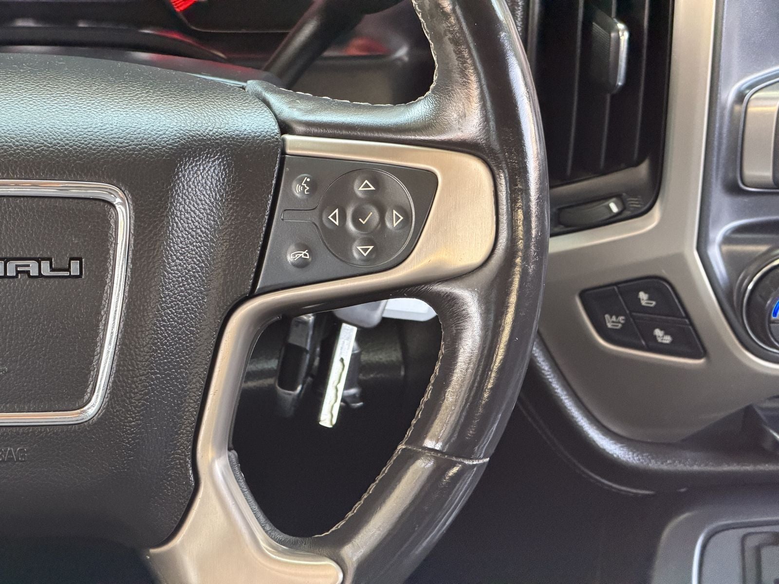 2015 GMC Sierra 2500HD Denali