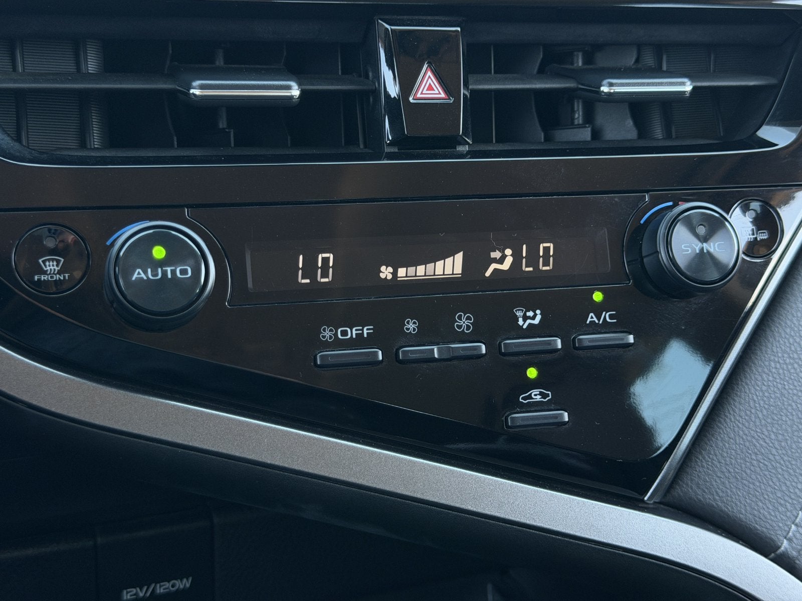 2022 Toyota Camry SE Nightshade