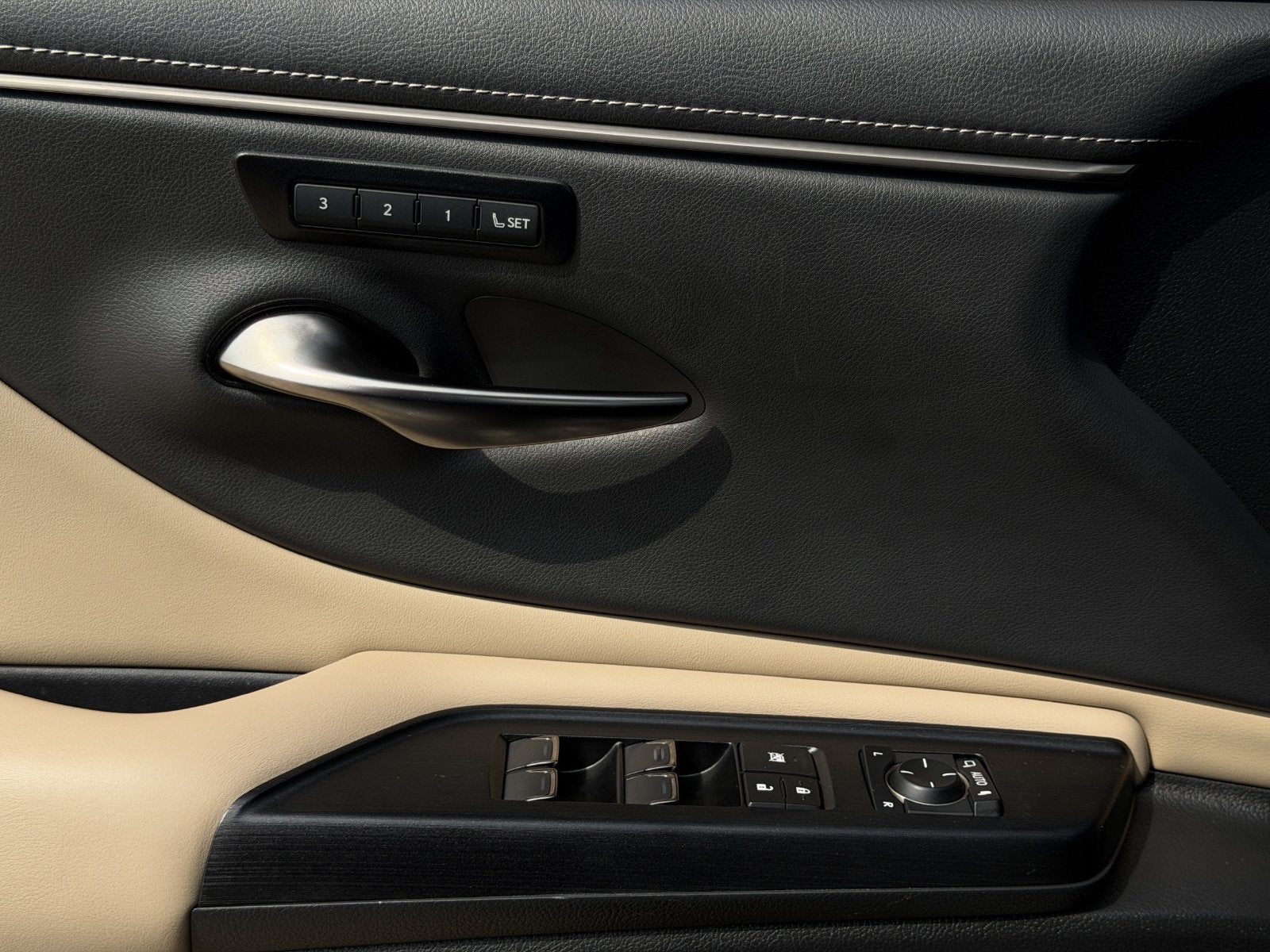 2021 Lexus ES 350