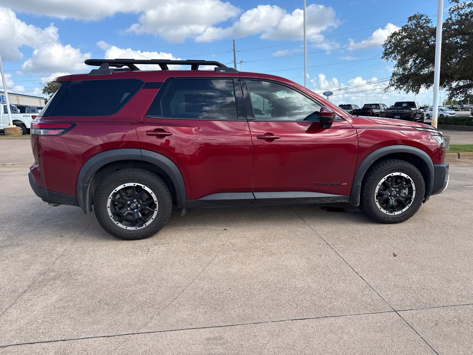 2023 Nissan Pathfinder Rock Creek