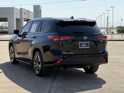2020 Toyota Highlander XLE