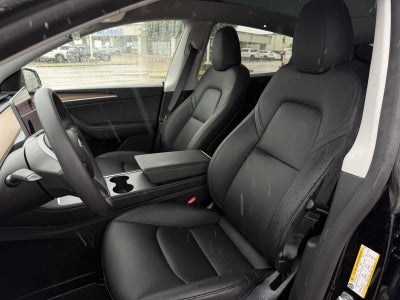 2025 Tesla Model Y Long Range