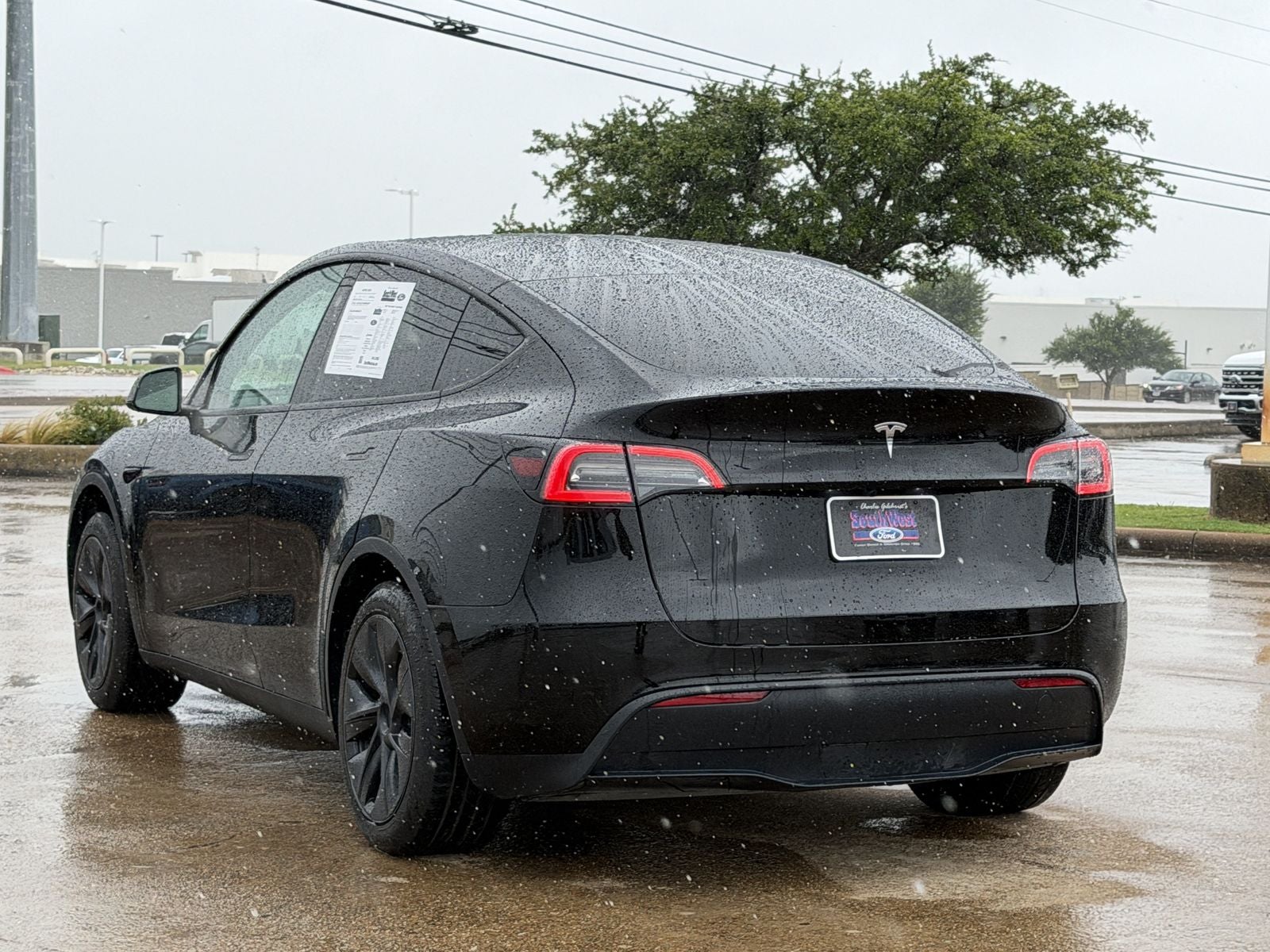 2025 Tesla Model Y Long Range