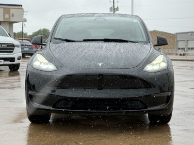 2025 Tesla Model Y Long Range