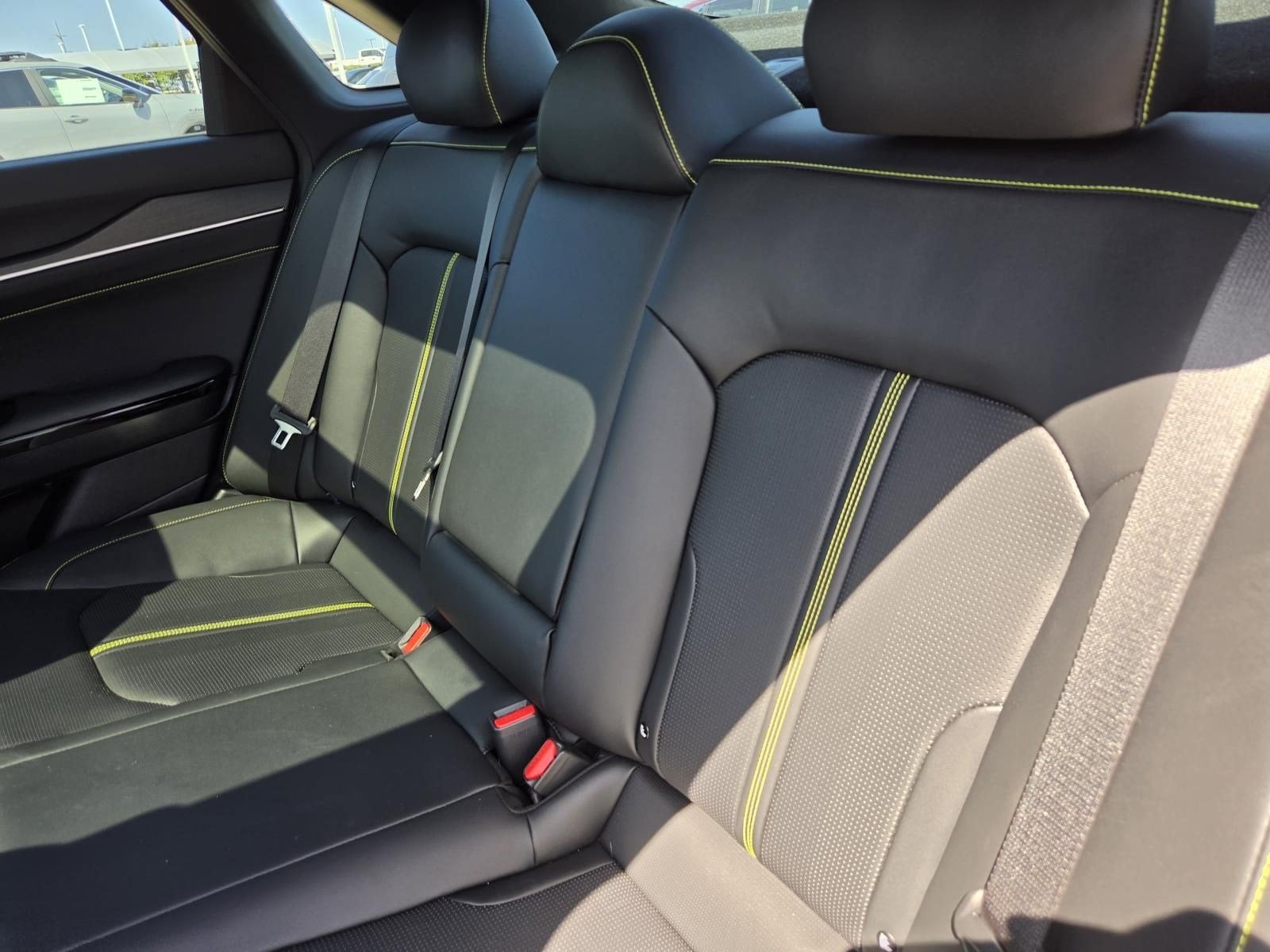 2025 Kia K5 GT