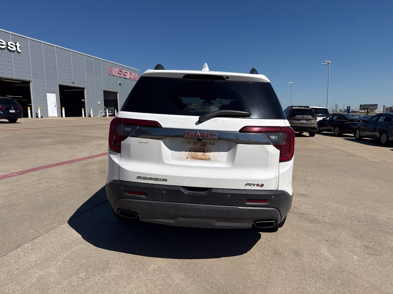2023 GMC Acadia AT4