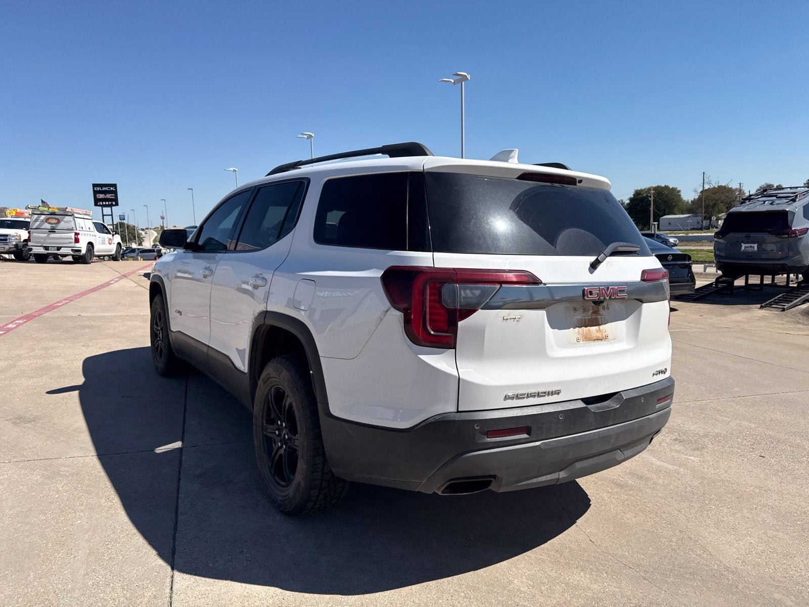 2023 GMC Acadia AT4