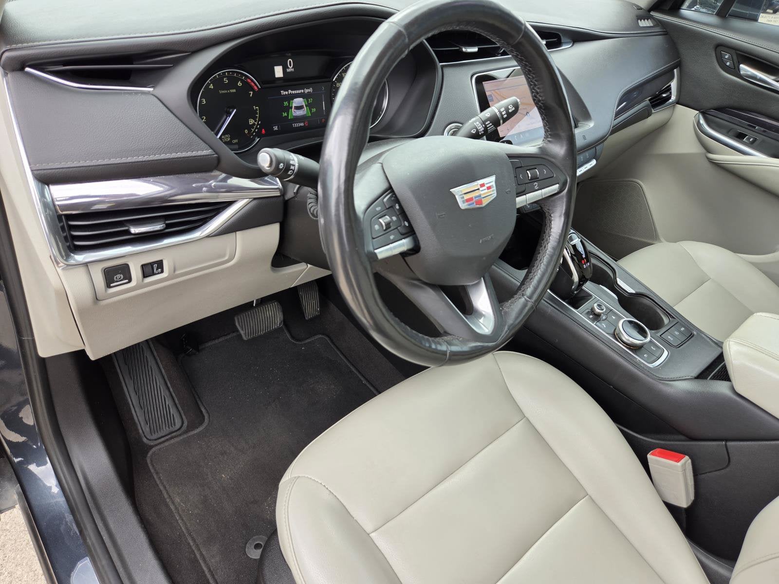 2021 Cadillac XT4 Luxury