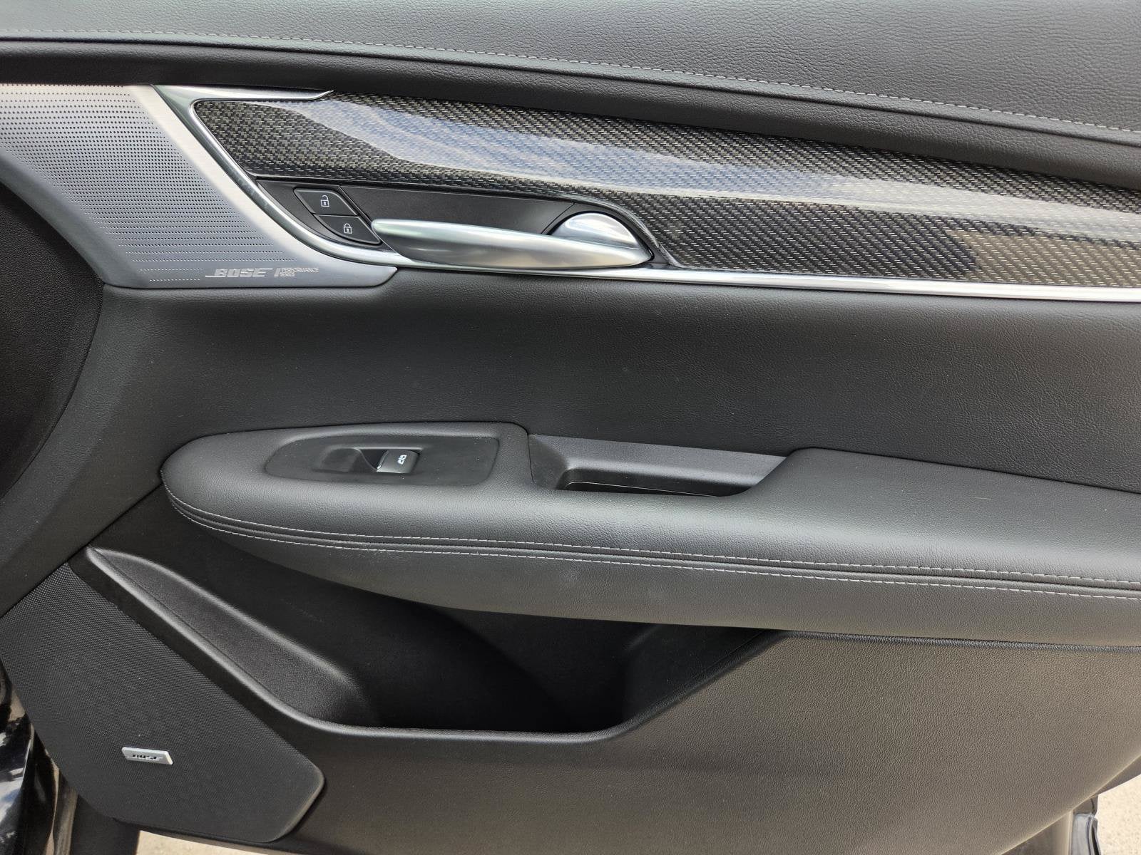 2023 Cadillac XT5 Sport