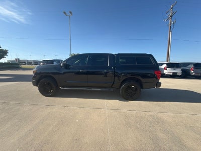 2019 Nissan Titan SV