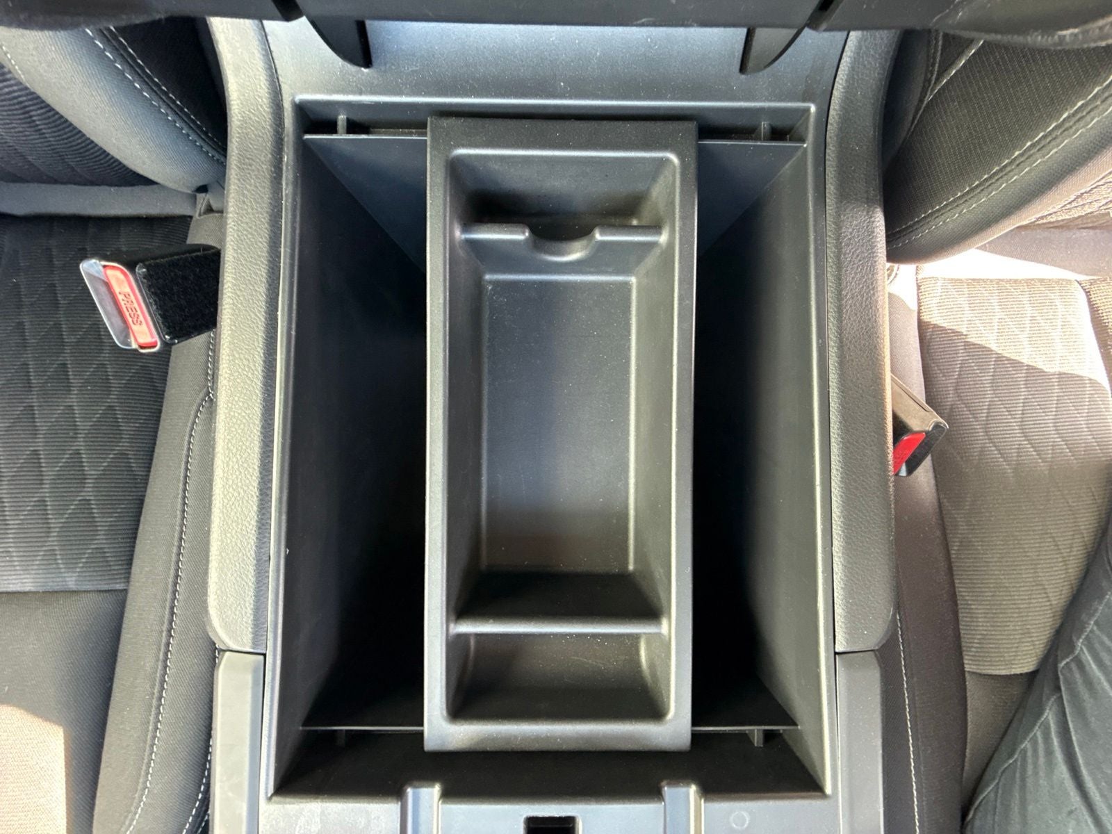 2019 Nissan Titan SV
