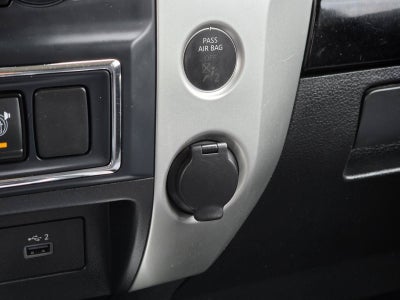 2020 Nissan Titan SV