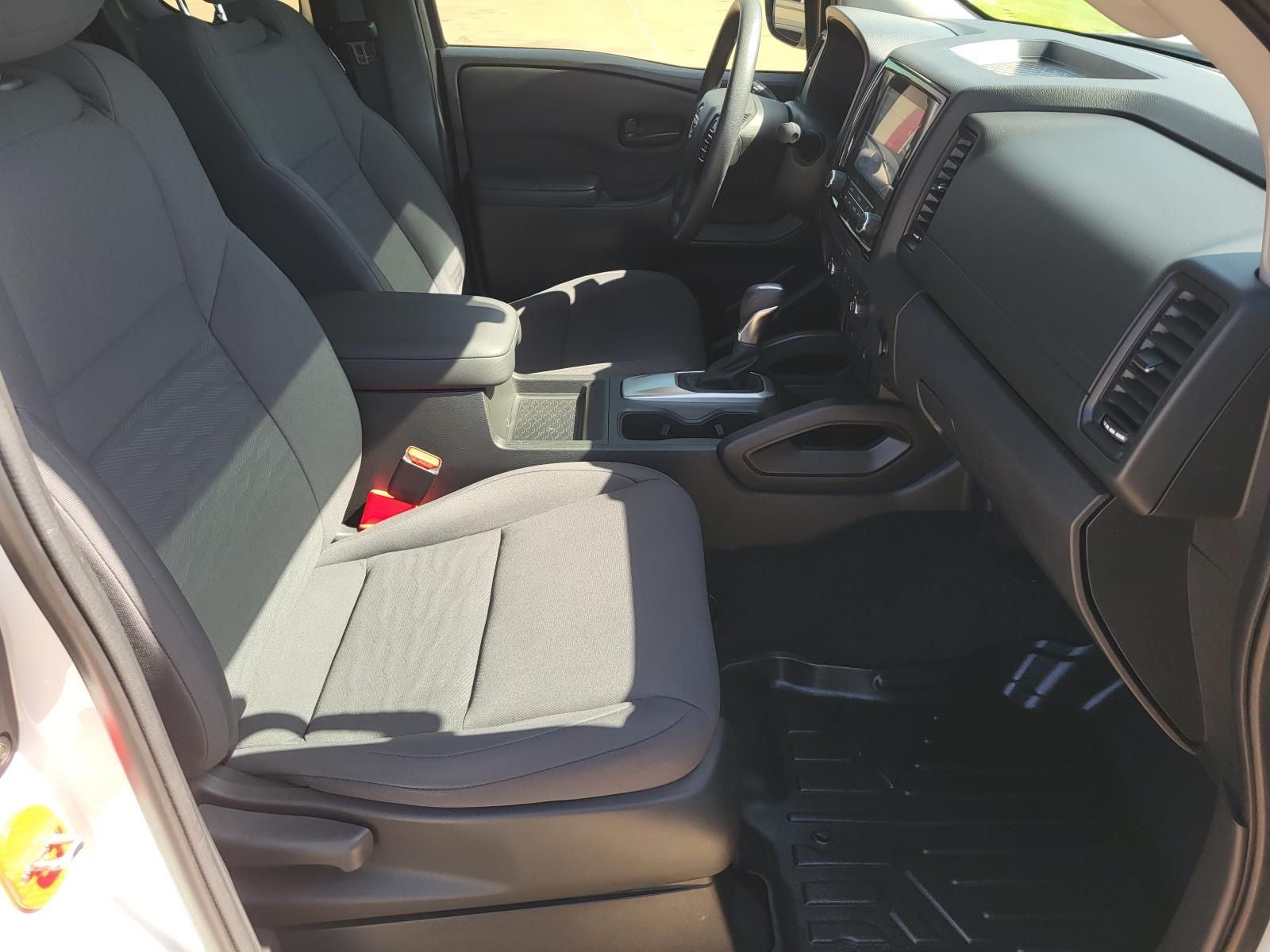 2023 Nissan Frontier S